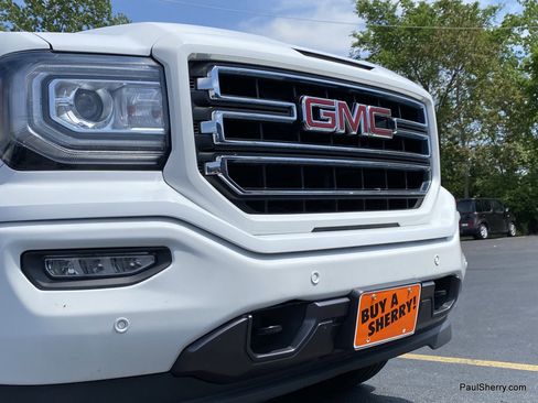 Used 2017 GMC Sierra 1500 SLE w/ Elevation Edition AWD/4WD image 3
