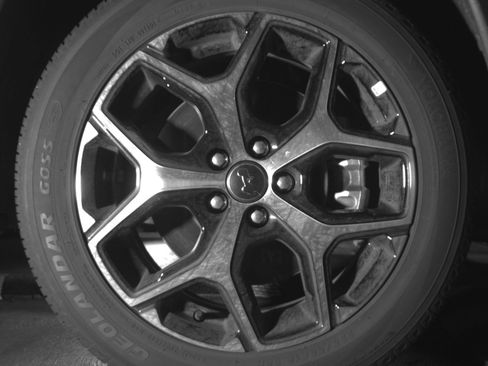 Used 2025 Jeep Compass Limited image 13