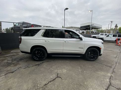 Used 2023 Chevrolet Tahoe LT w/ Luxury Package AWD/4WD image 7