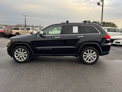 Used 2017 Jeep Grand Cherokee Limited image 6