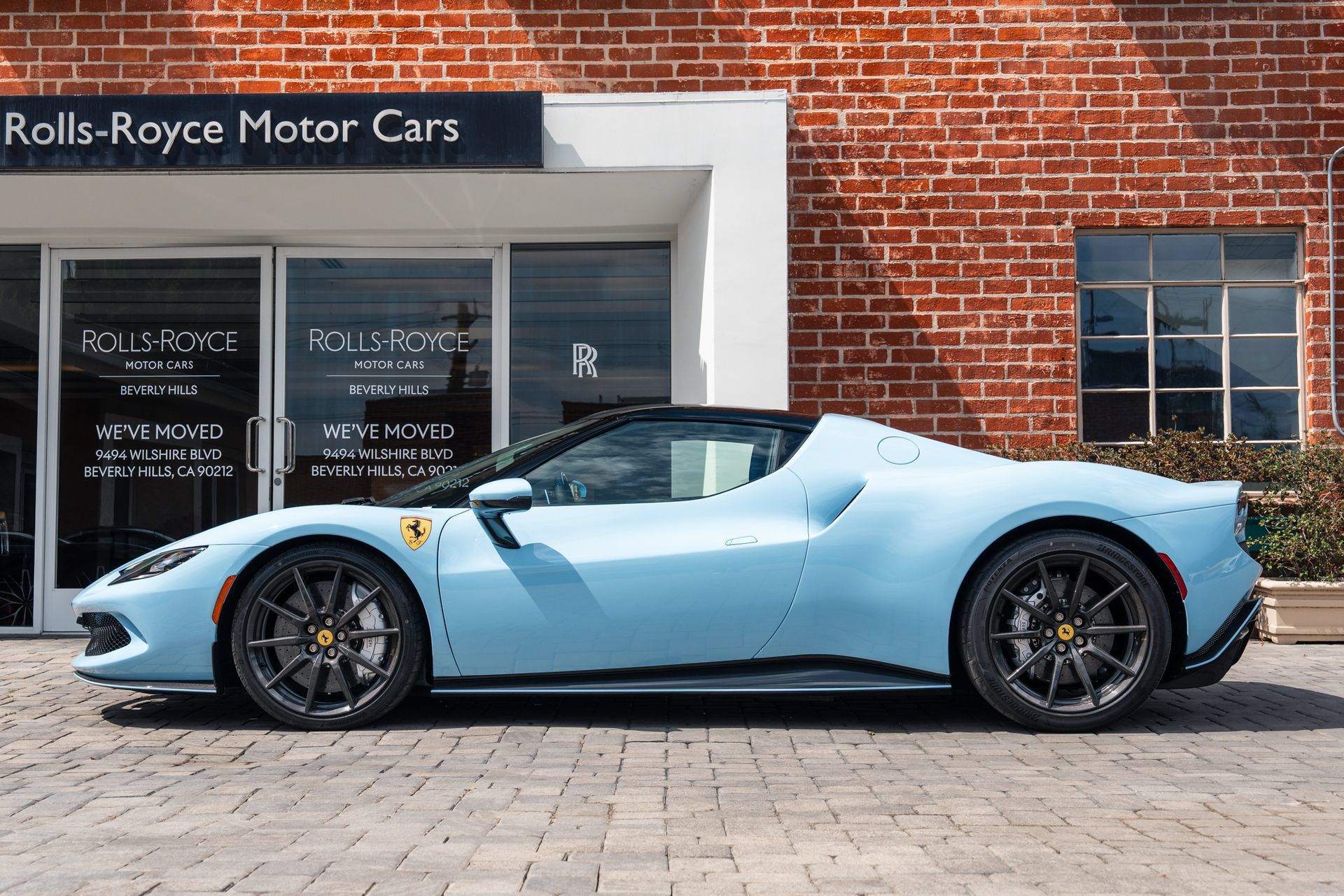 Used 2024 Ferrari 296 GTB RWD image 39