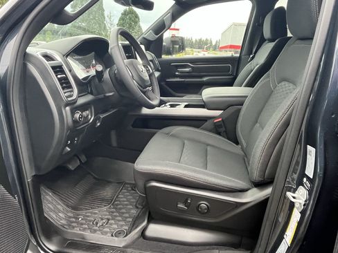 Used 2026 RAM 1500 Big Horn AWD/4WD image 13