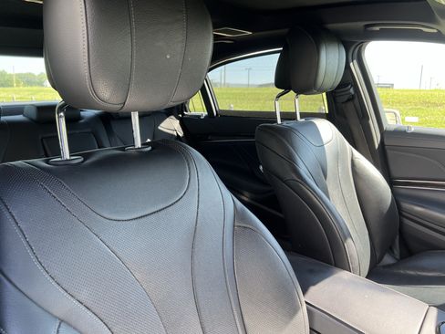 Used 2020 Mercedes-Benz S 450 Sedan w/ Premium Package image 35