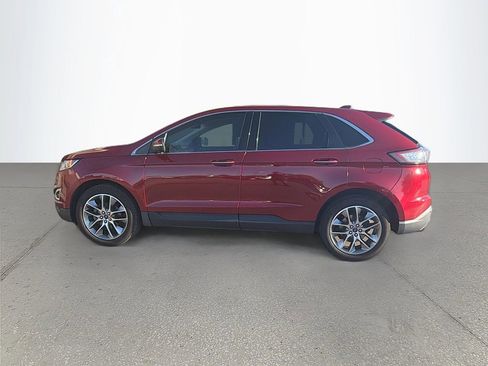 Used 2017 Ford Edge Titanium w/ Technology Package FWD image 7