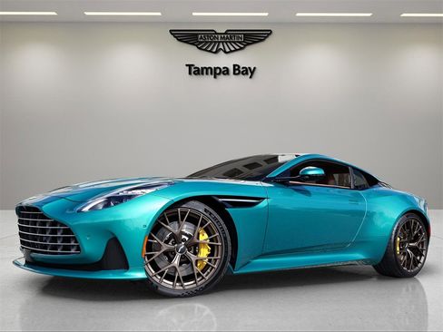 Used 2025 Aston Martin DB12 Coupe image 1