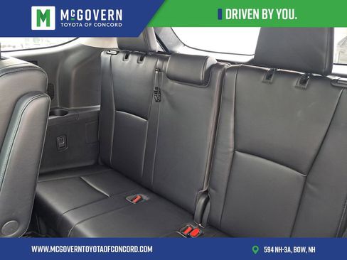 Used 2023 Toyota Highlander Platinum AWD/4WD image 21
