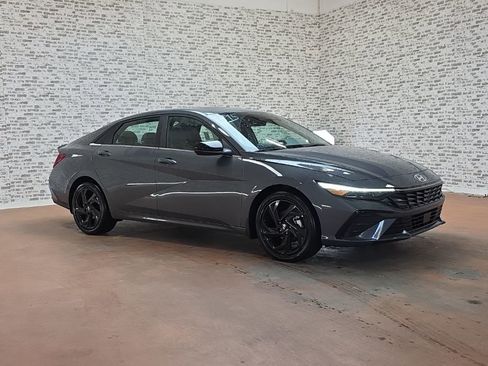 New 2026 Hyundai Elantra SEL Sport Premium FWD image 1