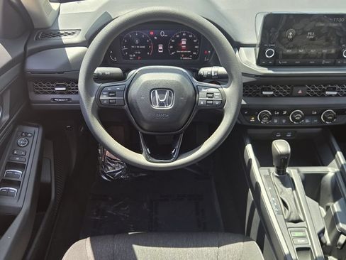 Used 2025 Honda Accord SE image 12