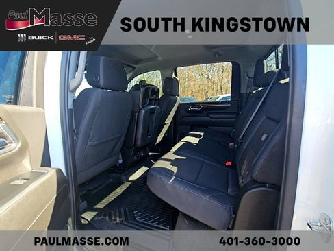 Used 2024 GMC Sierra 2500 SLE w/ Preferred Package AWD/4WD image 18