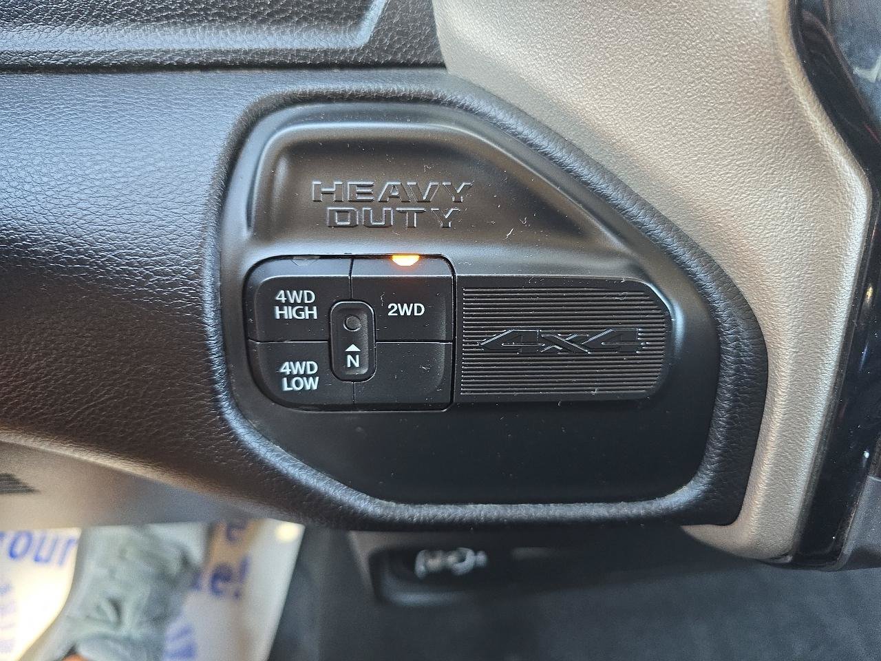 Used 2024 RAM 2500 Laramie AWD/4WD image 36