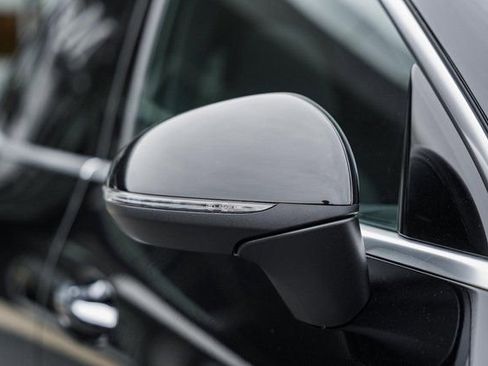 New 2026 Mercedes-Benz GLC 300 4MATIC image 15
