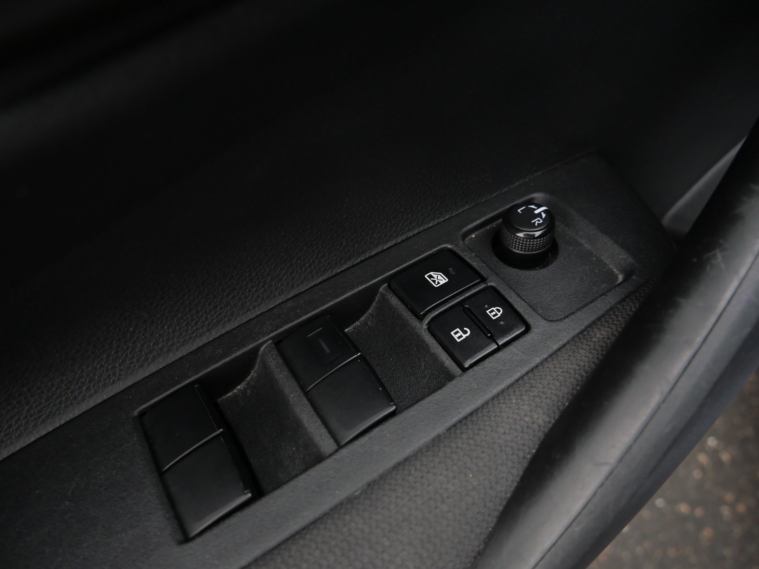 Certified 2024 Toyota Corolla LE FWD image 19