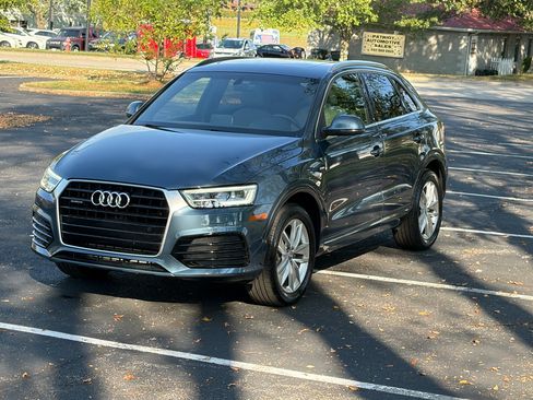 Used 2018 Audi Q3 2.0T Premium Plus w/ Premium Plus Package image 4