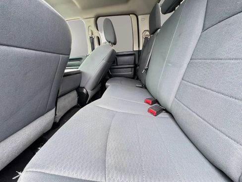 Used 2014 RAM 1500 Express RWD image 12