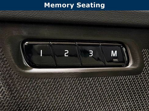 New 2026 Volvo XC90 T8 Ultra w/ Protection Package Premier image 31