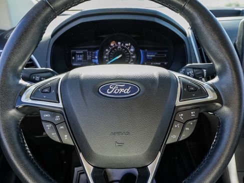 Used 2024 Ford Edge SEL image 25