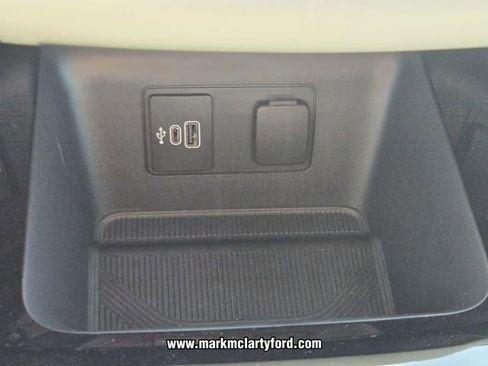 New 2026 Ford Explorer Platinum AWD/4WD image 19