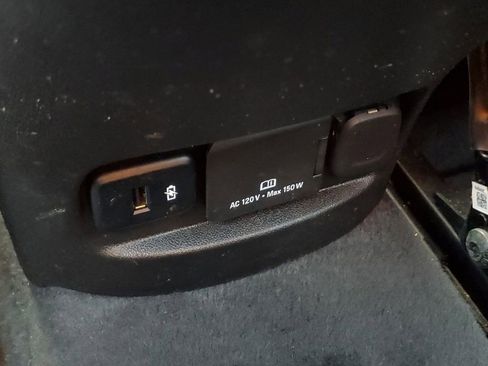 Used 2024 Chevrolet Malibu LT image 28