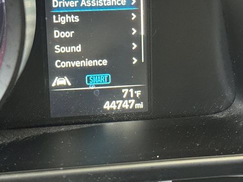 Used 2023 Hyundai Elantra SEL image 19