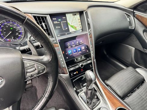 Used 2014 INFINITI Q50 Sport w/ Deluxe Technology Package image 17