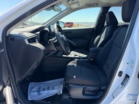 Certified 2026 Toyota Corolla Cross LE AWD/4WD image 14