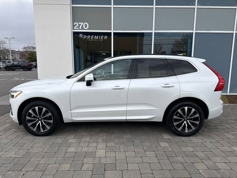 Used 2023 Volvo XC60 B5 Core w/ Climate Package AWD/4WD image 12