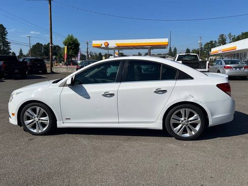 Used 2014 Chevrolet Cruze LTZ w/ Sun, Sound and Sport Package FWD image 2