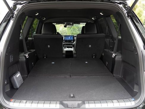 New 2026 Lexus TX 500h AWD image 11