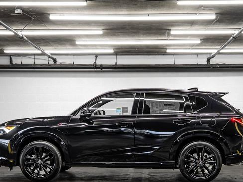 New 2025 Acura ADX A-Spec image 2
