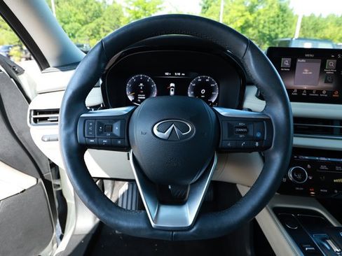Used 2023 INFINITI QX60 Luxe w/ Cargo Package FWD image 11