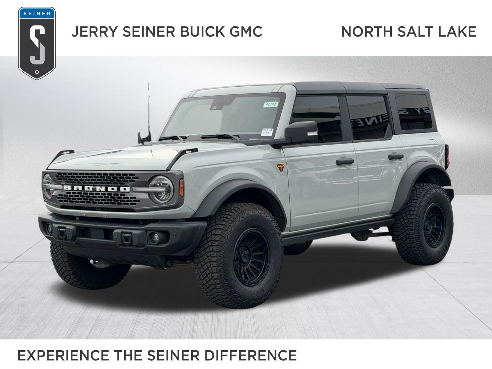 Used 2023 Ford Bronco Badlands w/ Sasquatch Package AWD/4WD image 1