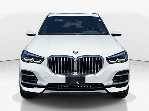 Used 2023 BMW X5 xDrive40i w/ Premium Package AWD/4WD image 9