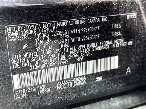Certified 2025 Toyota RAV4 XLE FWD image 27
