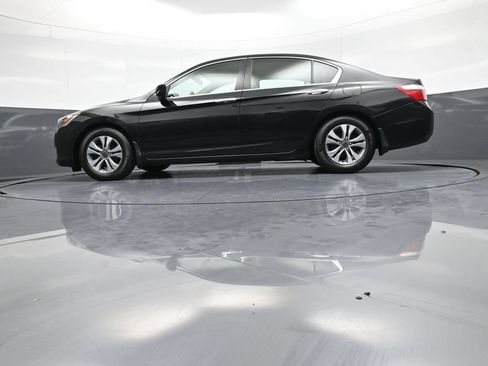 Used 2014 Honda Accord LX image 31