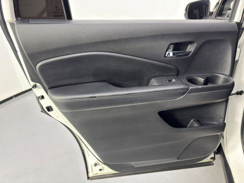 Used 2019 Honda Pilot EX image 41