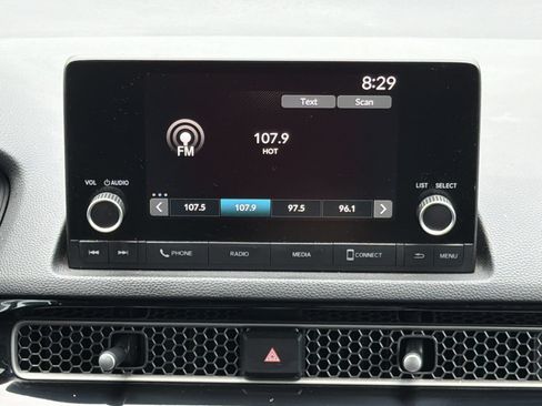 Used 2024 Honda Civic Sport image 3