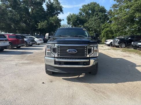 Used 2022 Ford F350 XLT AWD/4WD image 2