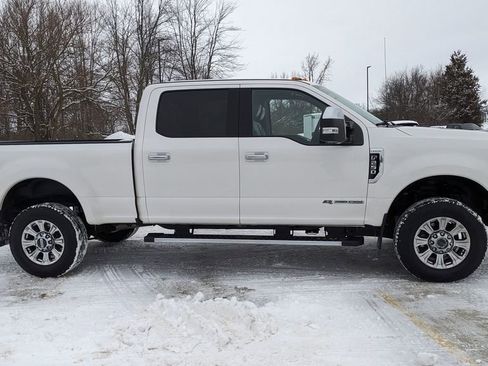 Certified 2018 Ford F250 Lariat w/ Chrome Package image 2