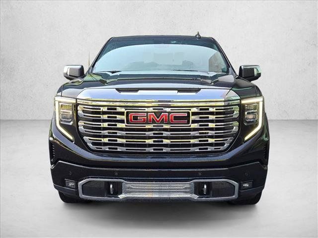 Used 2022 GMC Sierra 1500 Denali w/ Denali Reserve Package RWD image 2