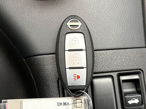 Used 2024 Nissan Z NISMO w/ Floor Mat Package image 22