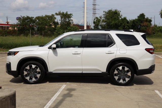 New 2026 Honda Pilot Touring image 5