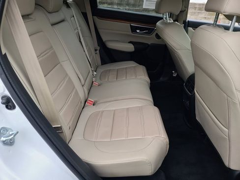 Used 2022 Honda CR-V Touring image 18
