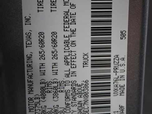 Used 2022 Toyota Tundra Platinum w/ Advanced Package AWD/4WD image 9