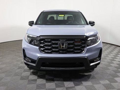 Used 2025 Honda Ridgeline TrailSport image 2