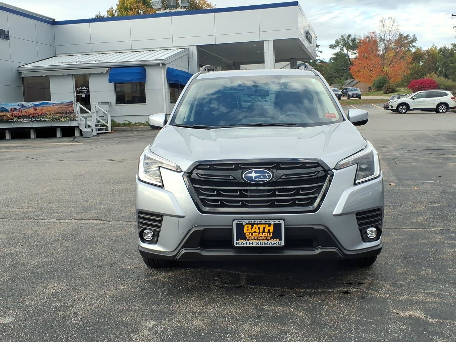 Certified 2024 Subaru Forester Premium AWD/4WD image 2