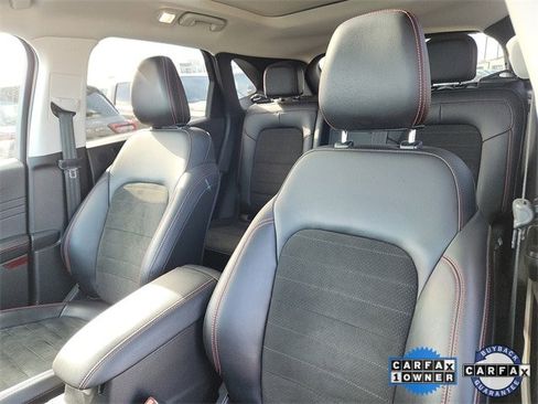 Certified 2022 Ford Escape SEL w/ SEL Stealth AWD Package image 24