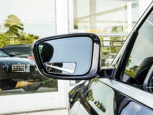 Used 2020 BMW 330i Sedan RWD image 14
