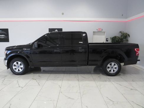Used 2019 Ford F150 XLT w/ Trailer Tow Package RWD image 6