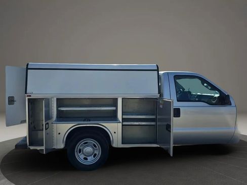 Used 2016 Ford F350 XL image 24