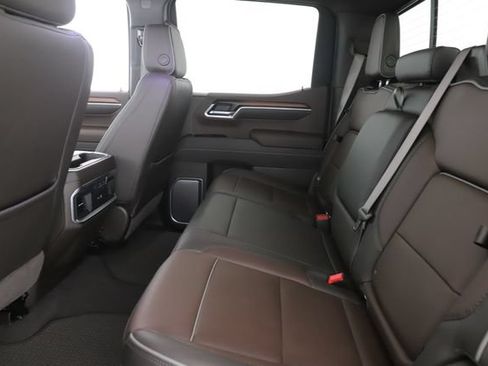 Used 2026 GMC Sierra 1500 Denali AWD/4WD image 30
